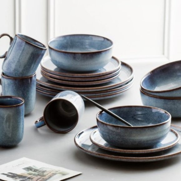 8.25" CERAMIC DESSERT/ SALAD PLATES - Set of 4 (Blue w/ Brown Rim) - Picture 8 of 9